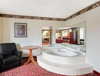 Hotel Candlewood - Plano Medical Center