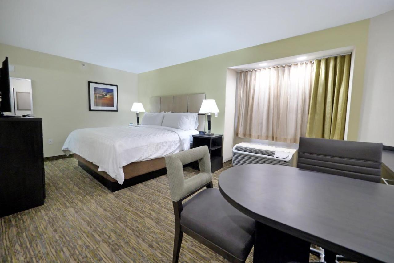 Hotel Candlewood - Plano Medical Center Dallas